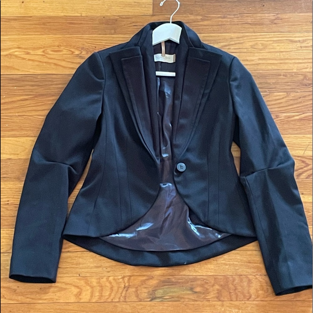 Jacket - Picture 2 of 13